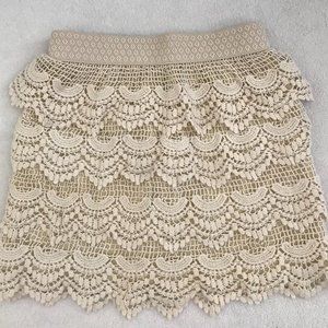 Lapis Girl, Size S/M (Age 7-8), Beige Tiered Crochet Skirt with Lining